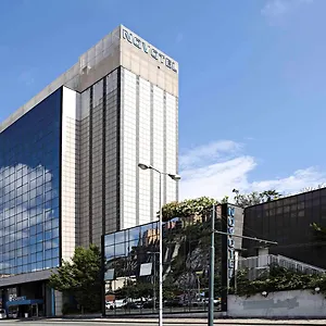 Otel Novotel